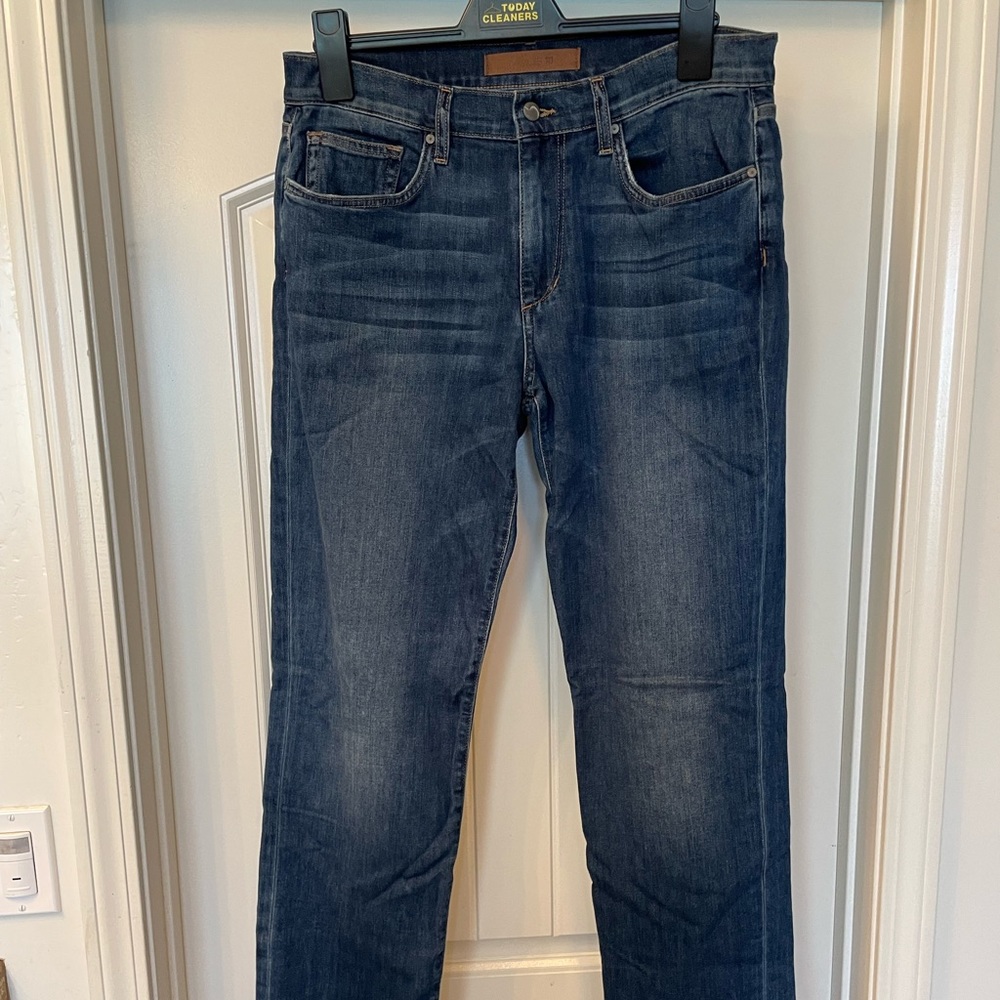 Joe’s jeans - Men’s 33 (34 inseam) - classic straight
